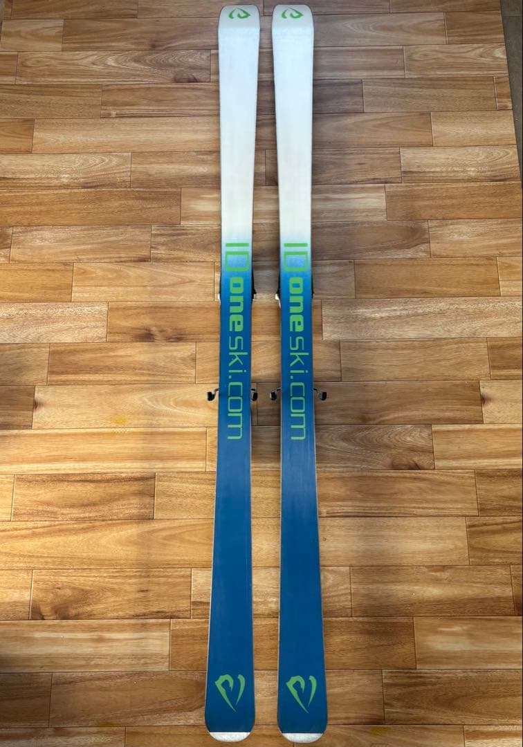 ID one (アイディーワン) MR-D 161cm モーグルライド コブ