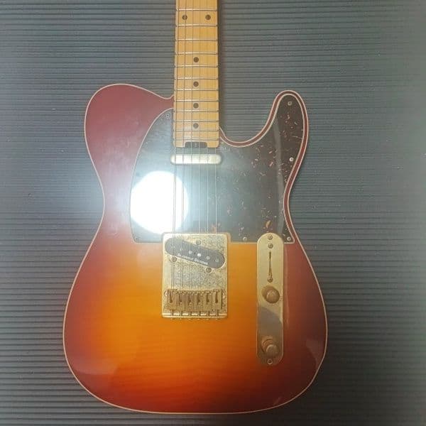 EDWARDS TLタイプ ハニーサンバースト