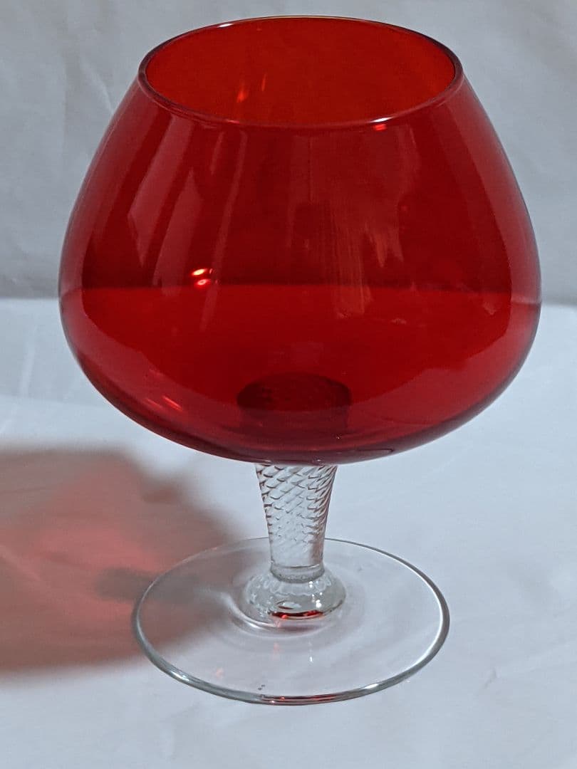 レトロ。ブランデーグラス。ワイングラス。