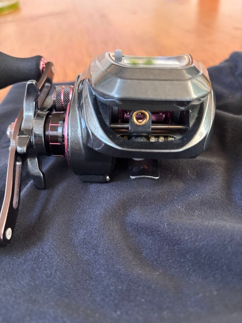 Daiwa 紅牙 X IC ベイトリール