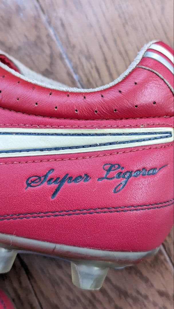 ナイキ サッカースパイク ティエンポ スーパーリゲラ　NIKE