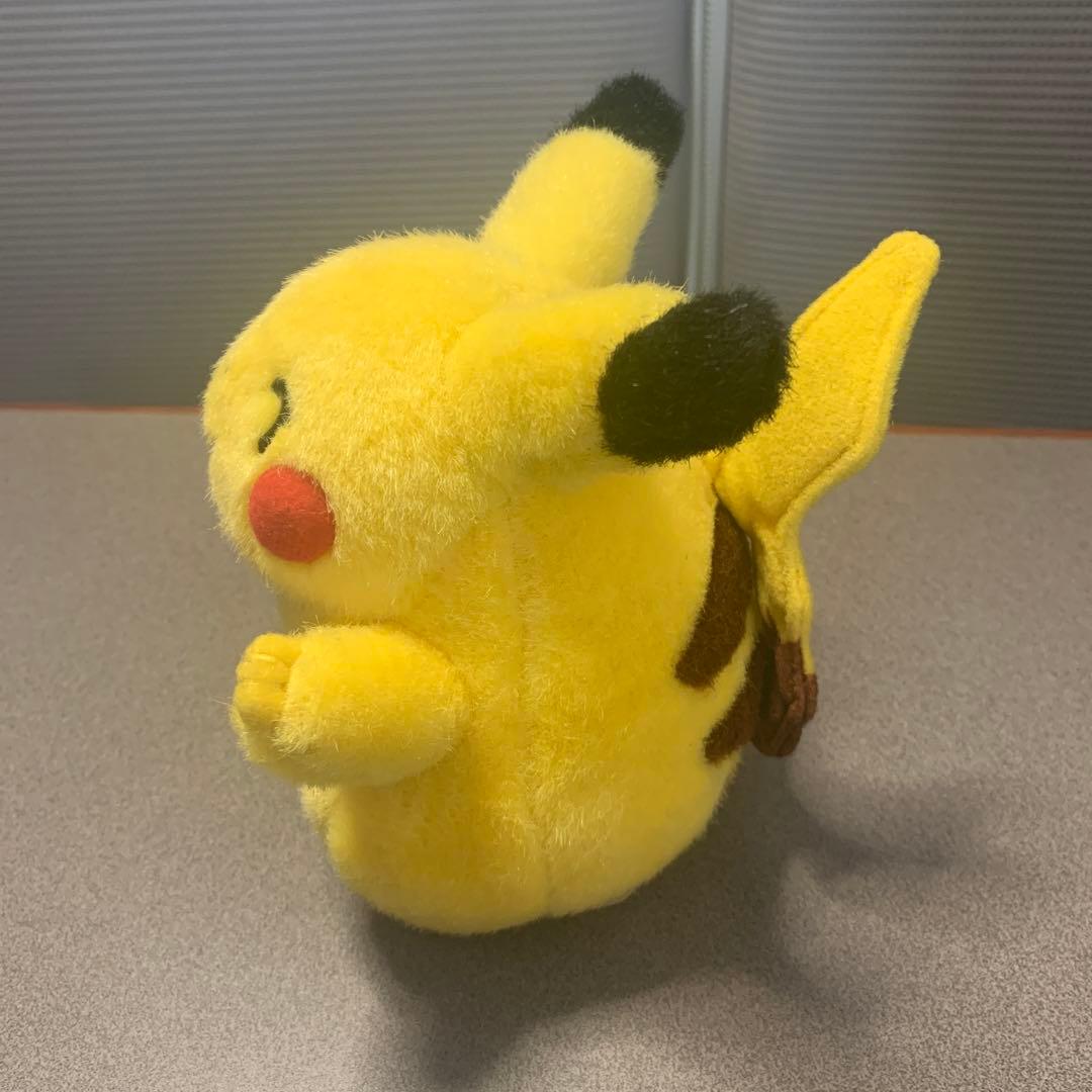 初期　ピカチュウ　ぬいぐるみ　にっこり　タカラトミー　バンザイ