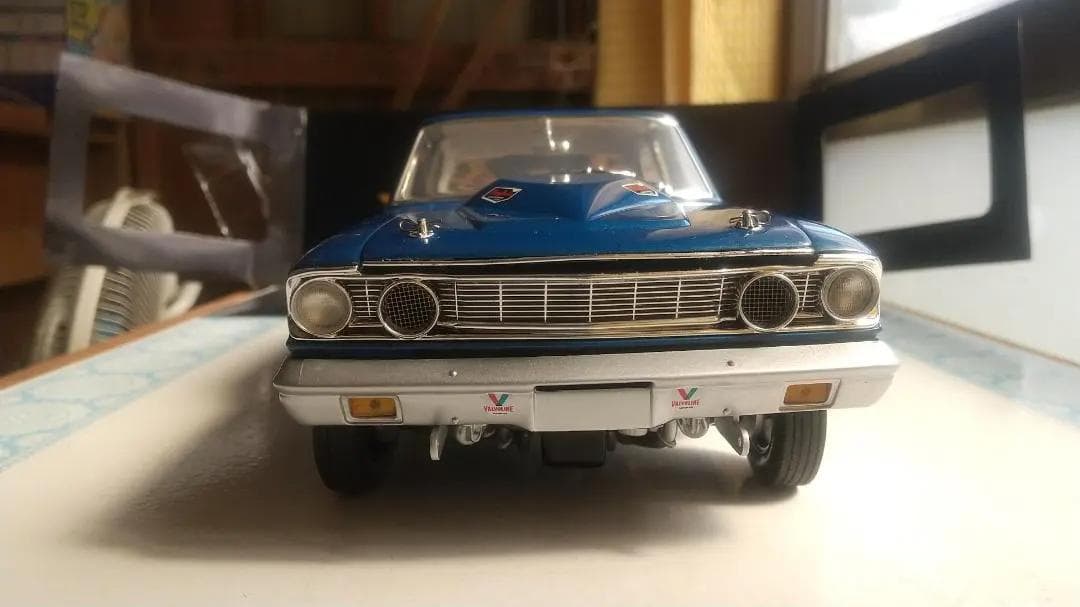 アクメ 1964 フォード サンダーボルト 1/18【新品】★激レア絶版