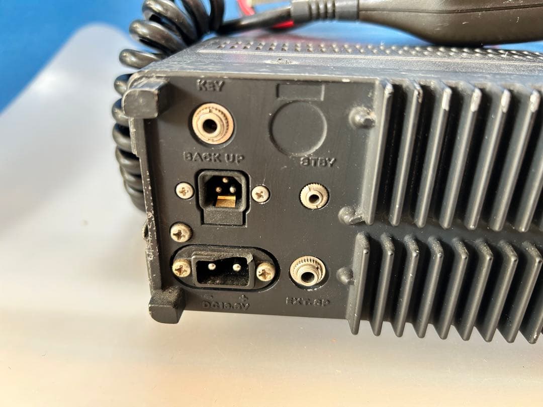 トランシーバー TRIO TR-9000