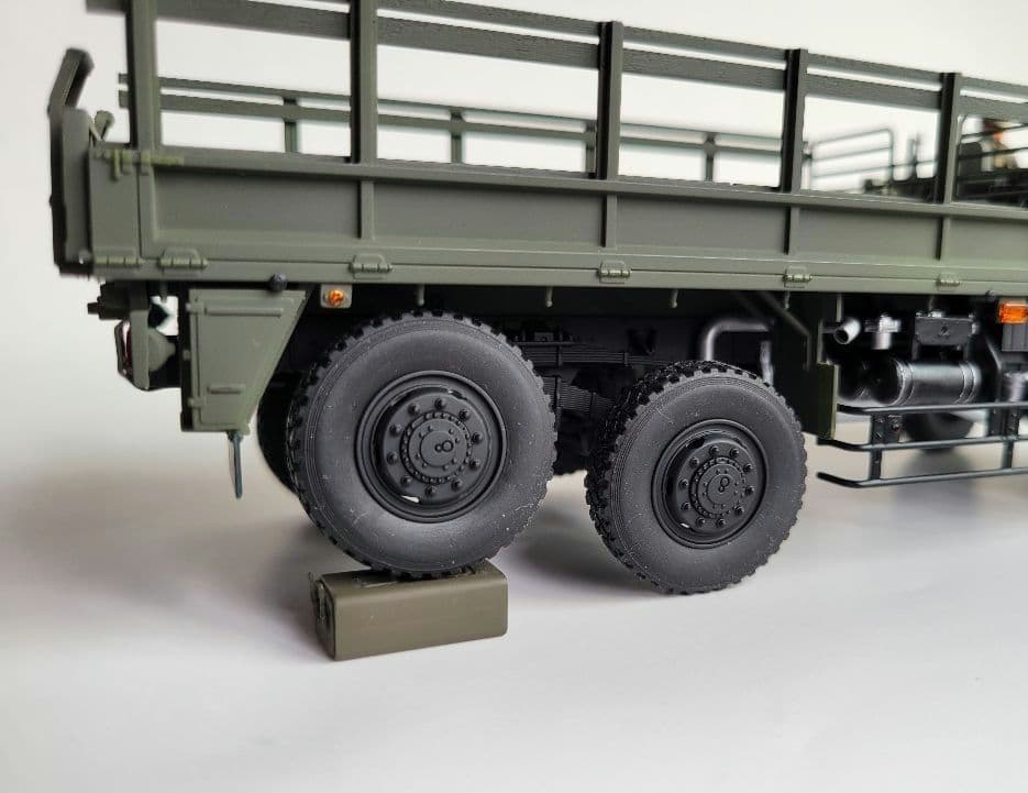 陸上自衛隊３1/2tトラック（SKW-476）1/35