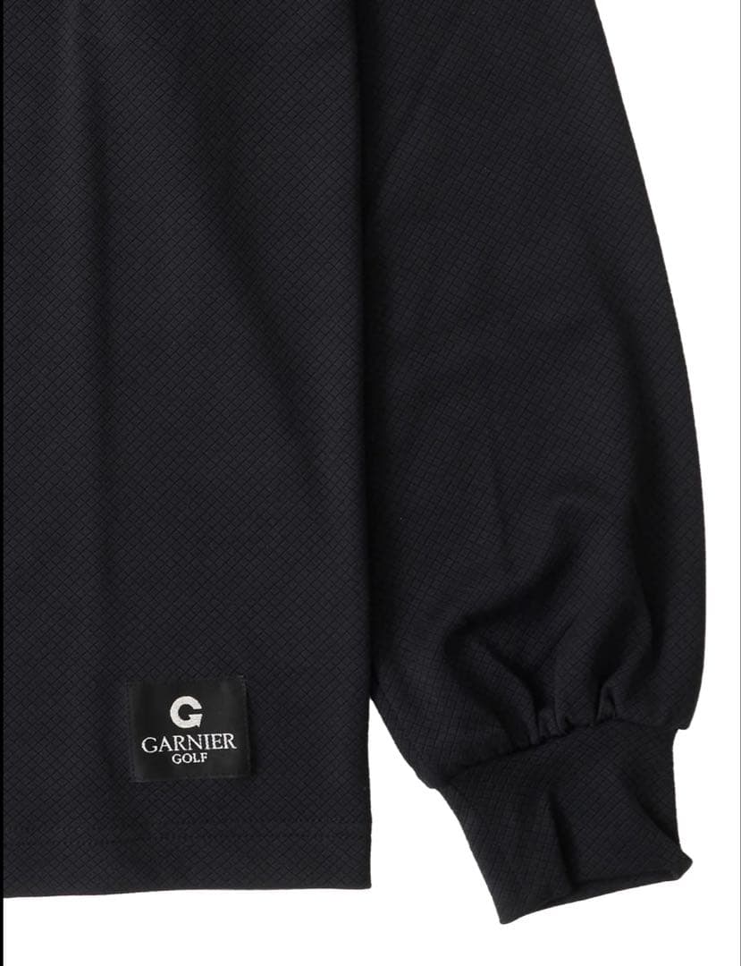 【新品未使用】ガルニエ　スリットハイネックカットソー