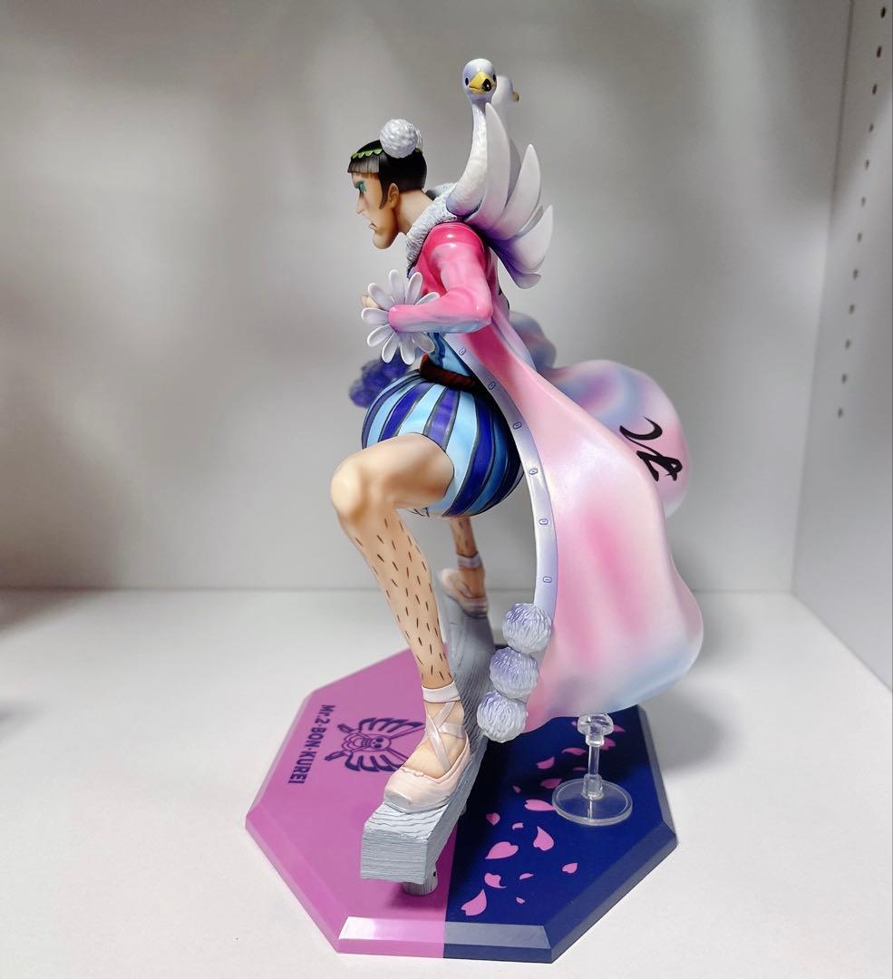 pop Mr.2 ボンクレー　ワンピース　ONE PIECE フィギュア