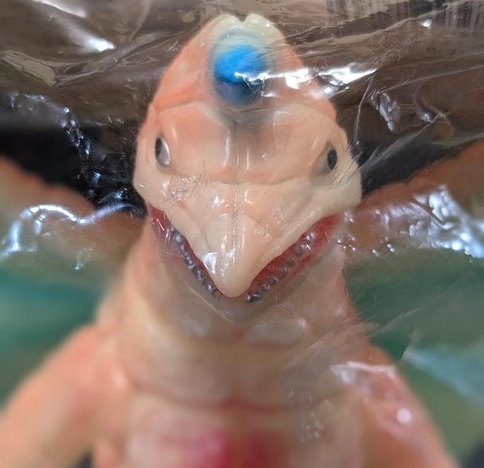 ドラコ 羽付「ウルトラマン」登場怪獣（ブルマァク復刻）蓄光版 ソフビ 未開封