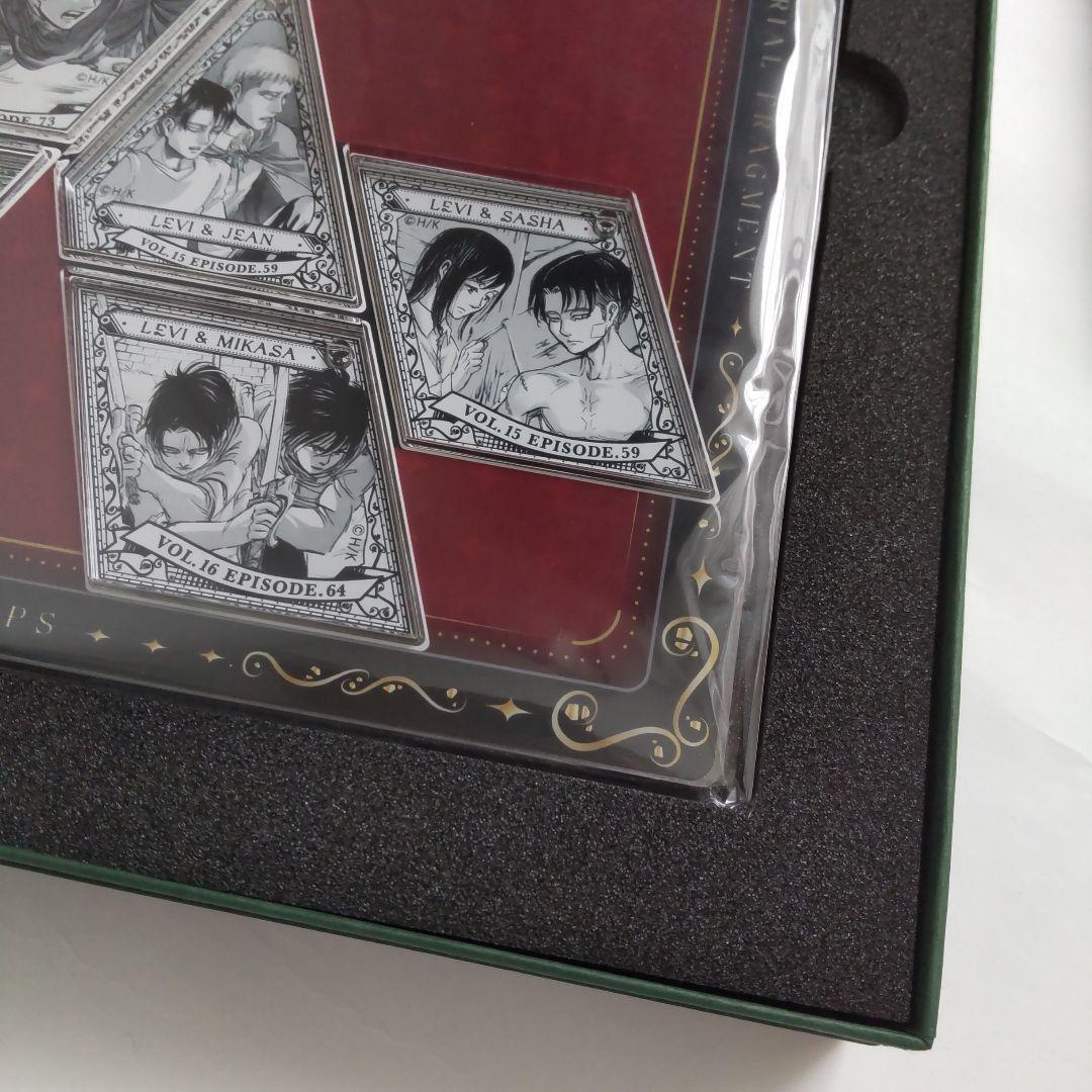 進撃の巨人☆アニーク リヴァイ バースデー アクリルキーホルダー