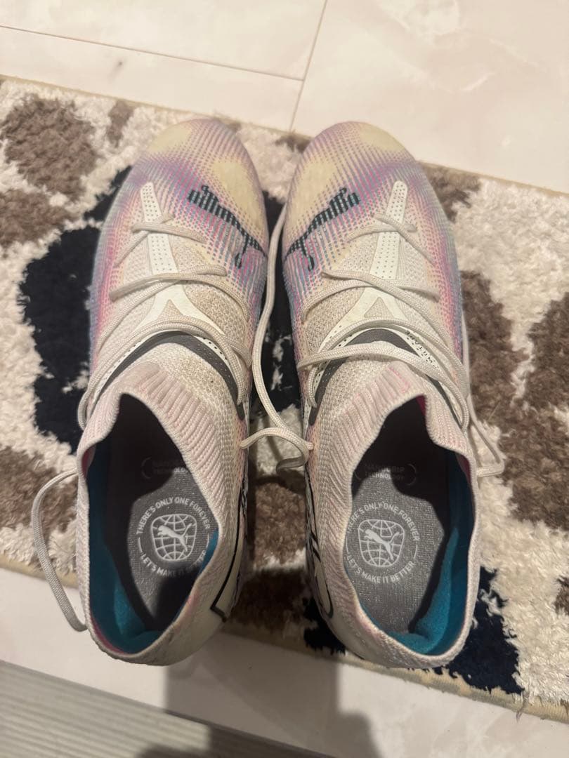 プーマ　スパイク　フューチャー　27センチ