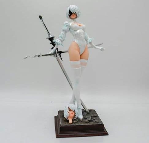 ニーアオートマタ　2b　ヨルハ　白　フィギュア