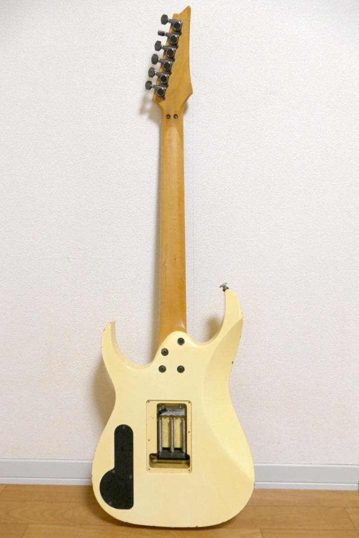 アイバニーズ エレキギター PGM30 （ポールギルバートシグネチャー）【中古】