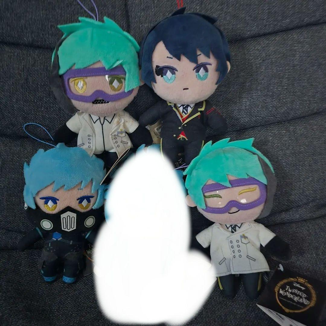 2枚目もお送りします ツイステ ディズニー　ツムツム　セット 寮長