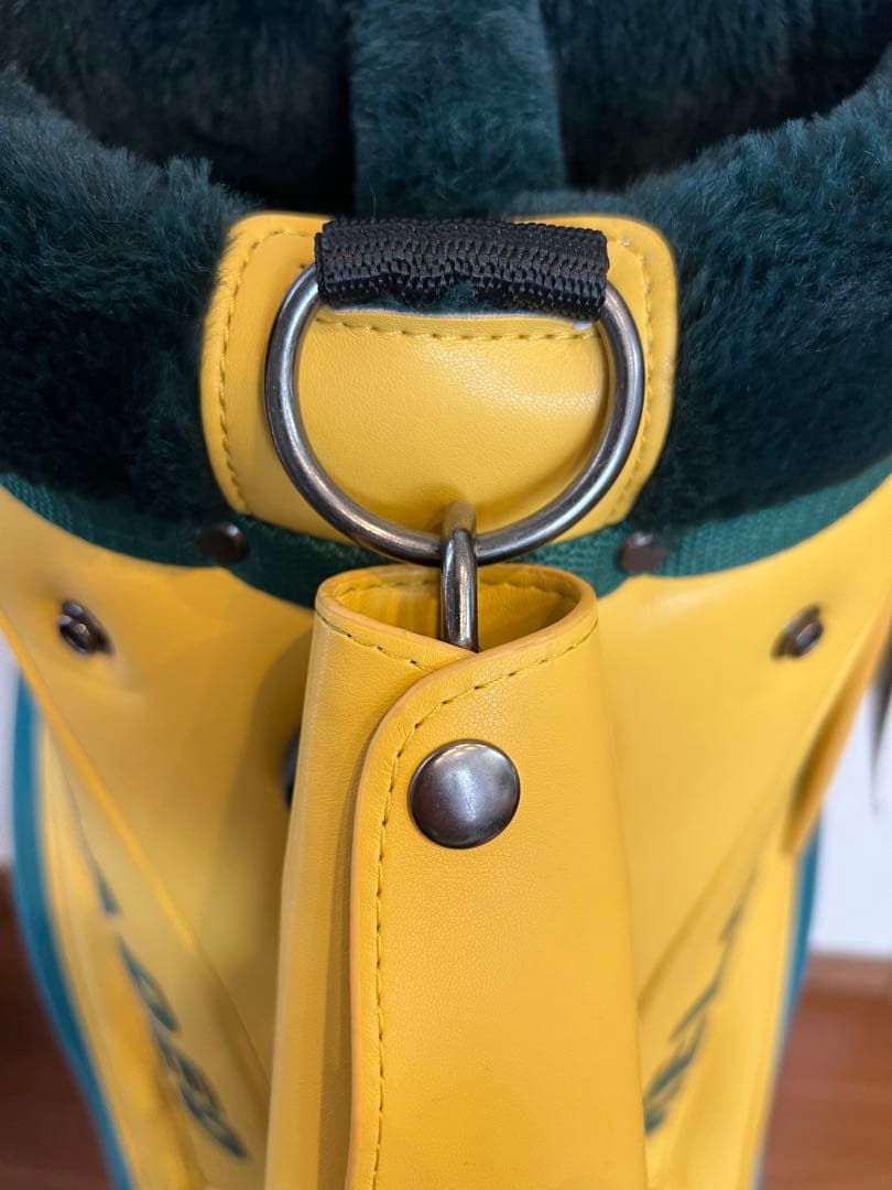 ドゥーカスキャディバッグ　DOCUS