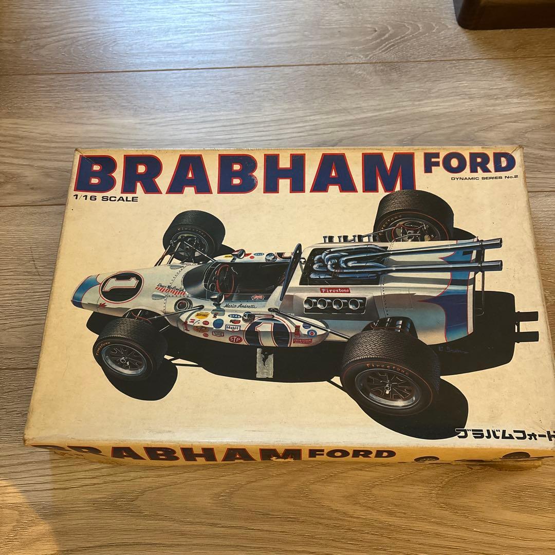 超貴重！バンダイのプラモデル！モーター付き！BRABHAM FORD 1/16