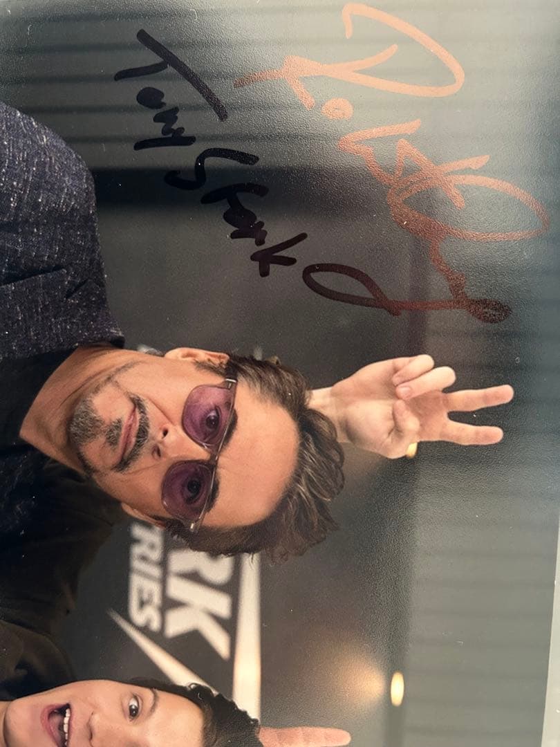 ロバートダウニーJr. 直筆サイン　SWAU