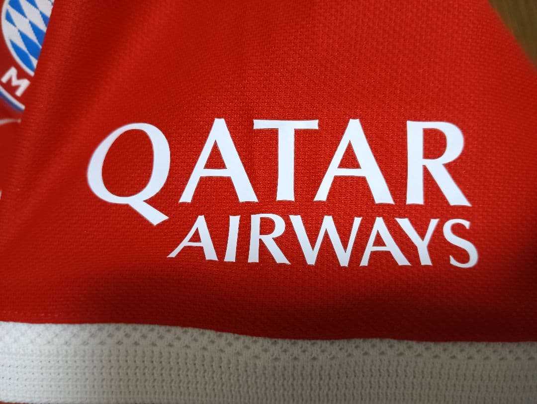 バイエルン キミッヒ オーセンティックユニフォーム 22/23 紙タグ付き