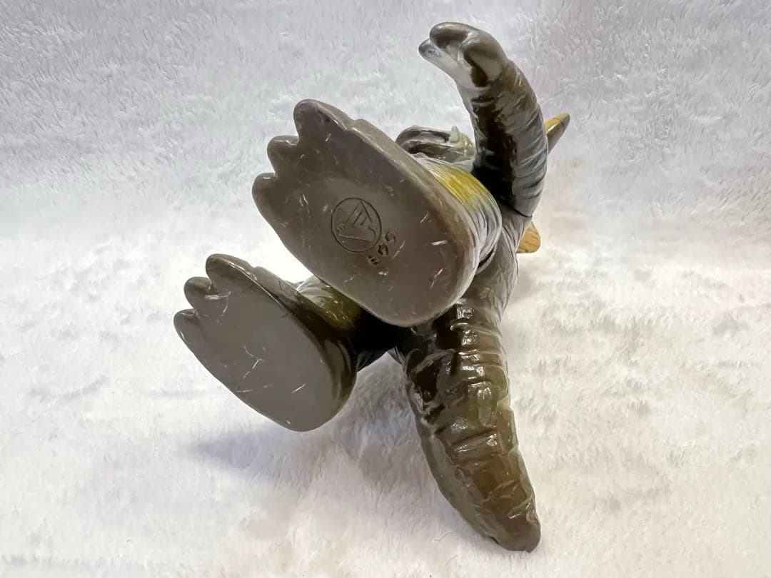 【ソフビ】ウルトラマンシリーズ 怪獣 パチ ゴモラ風