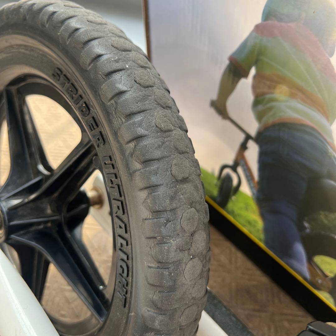 STRIDER バランスバイク ホワイト