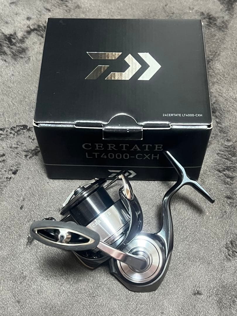 ダイワ24セルテートLT4000-CXH 新品未使用ゆうすけ
