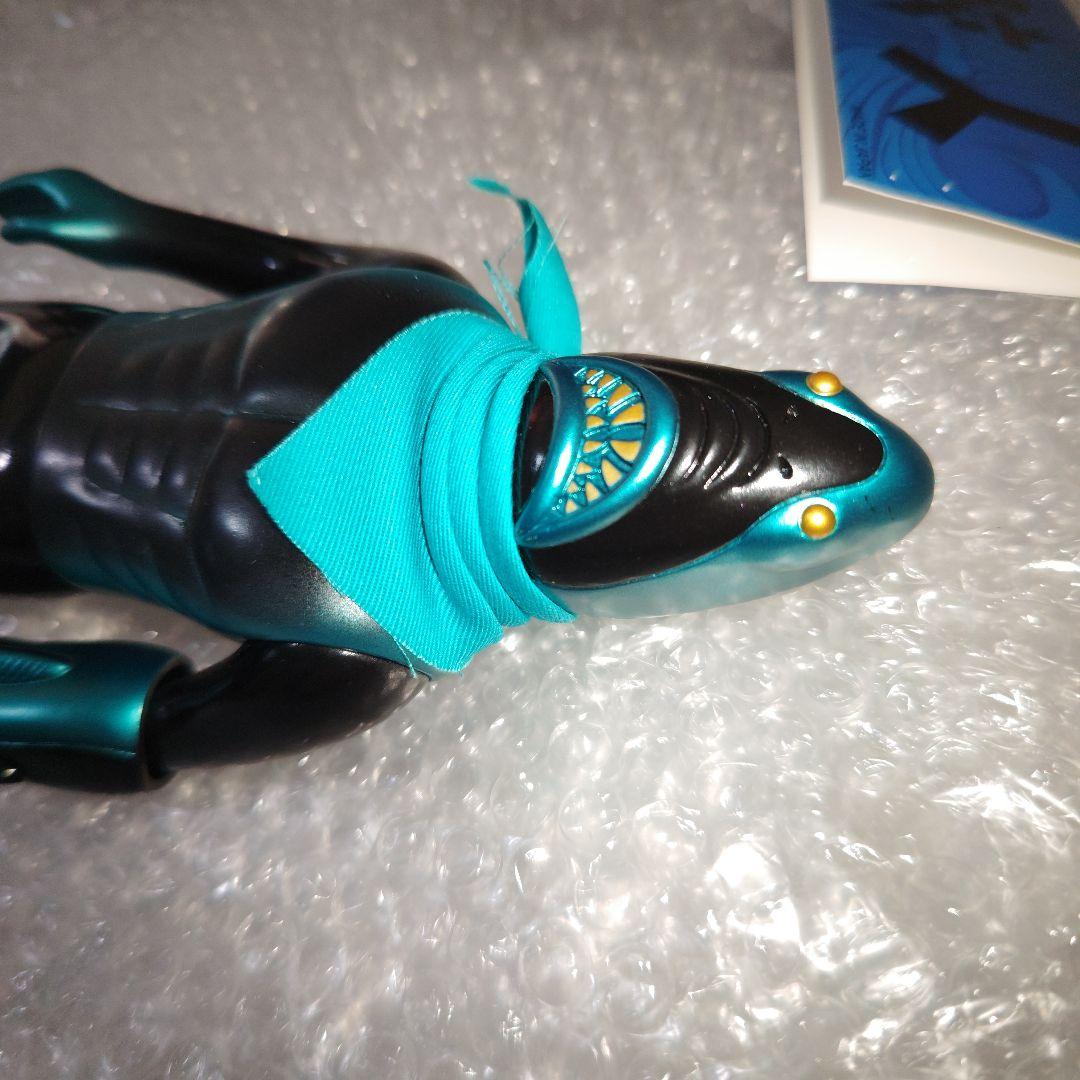 パンクドランカーズ　鮫人　ソフビ　黒/緑