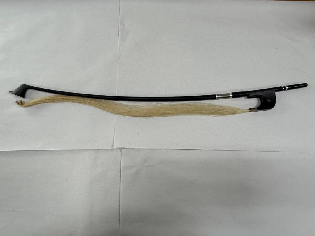 【訳あり】コントラバス弓　カーボン弓　毛替え必要　新品未使用