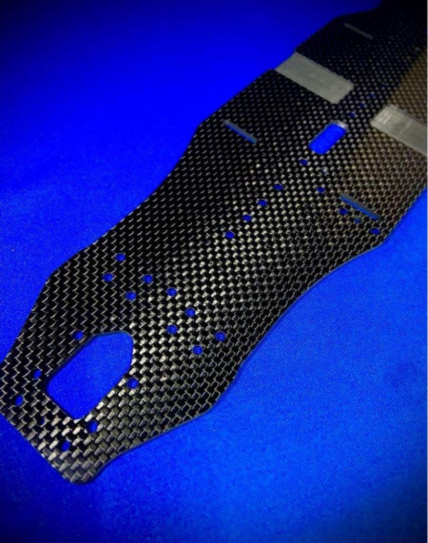 XRAY T4F 用2021 メインシャーシ 蕨山Carbon