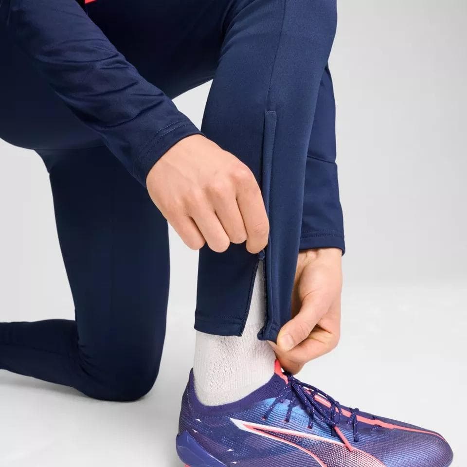 新品半額 Puma プーマ サッカー ジャージ 新モデル 上下セット XL