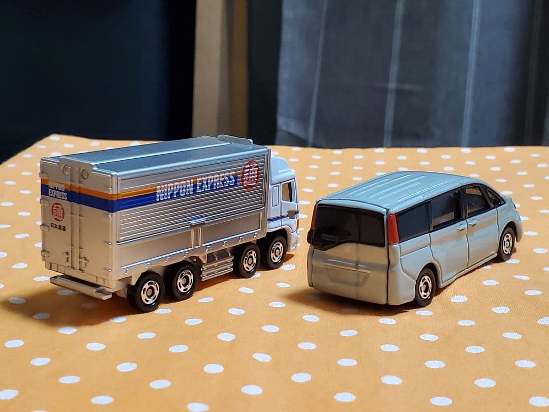 トミカまとめ売り