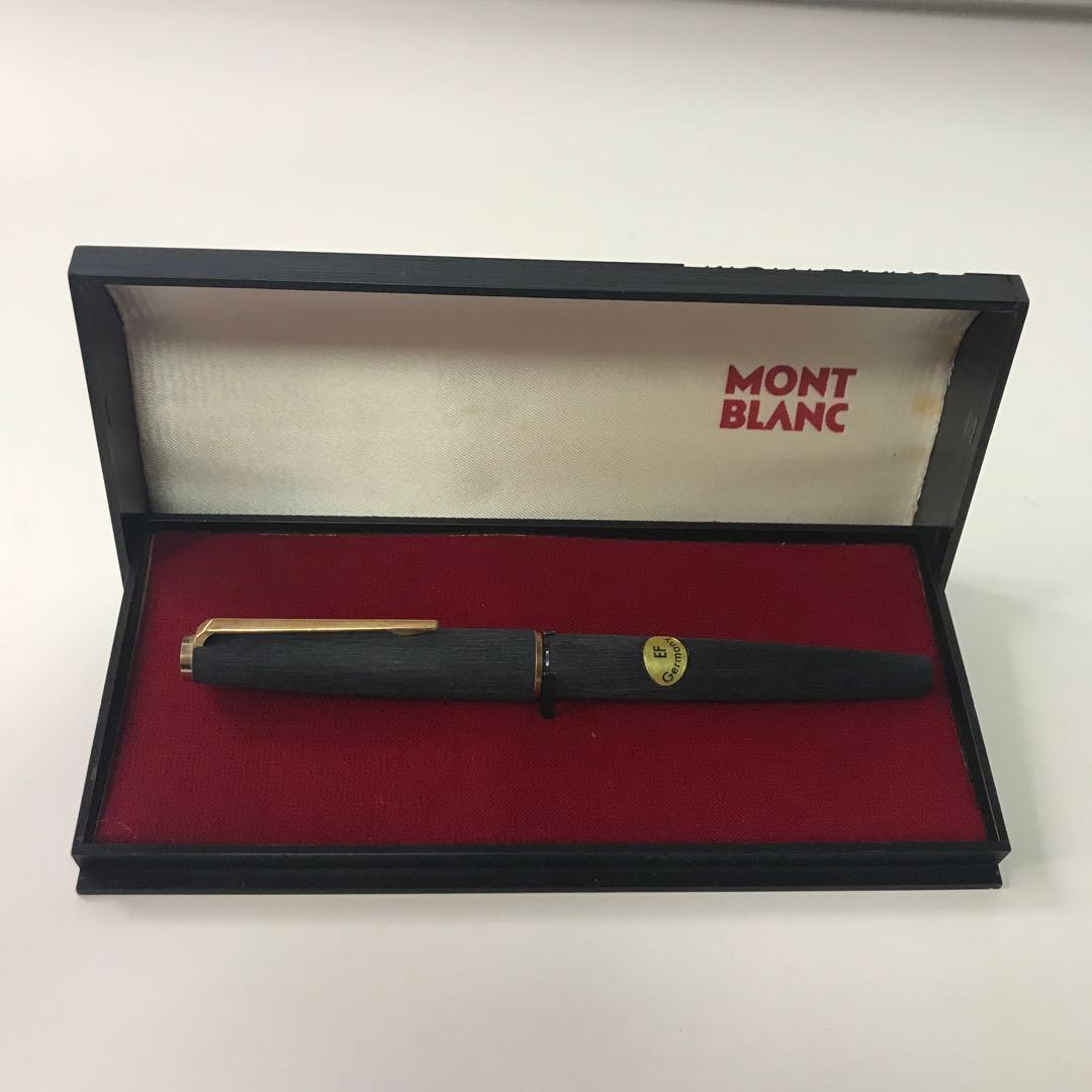 MONT BLANC 万年筆 220 黒 専用ケース付き