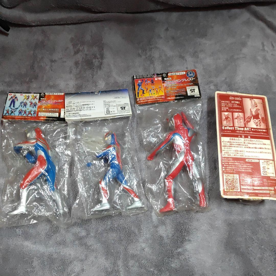 値下げ❗バンダイ特撮ヒーロー　ウルトラマン　仮面ライダー　ゴジラ　ソフビ