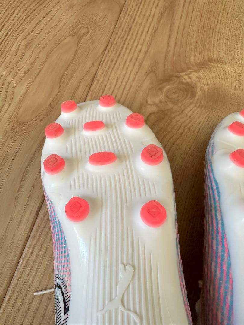 PUMA フューチャー 7 プロ HG/AG サイズ26.0