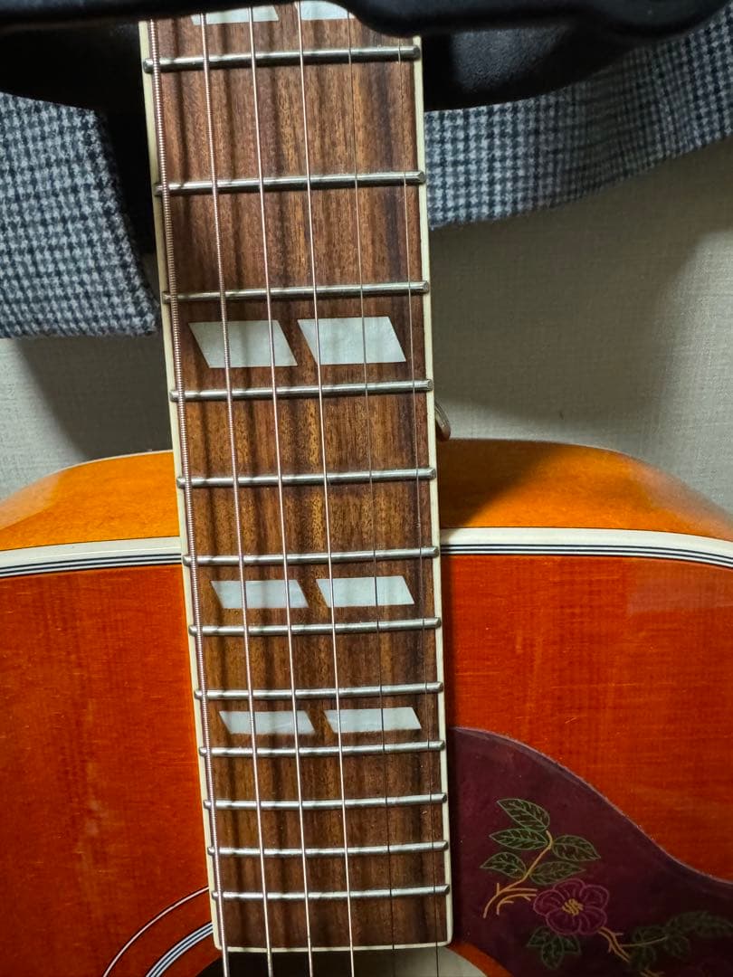 Epiphone DOVE Studio エピフォン