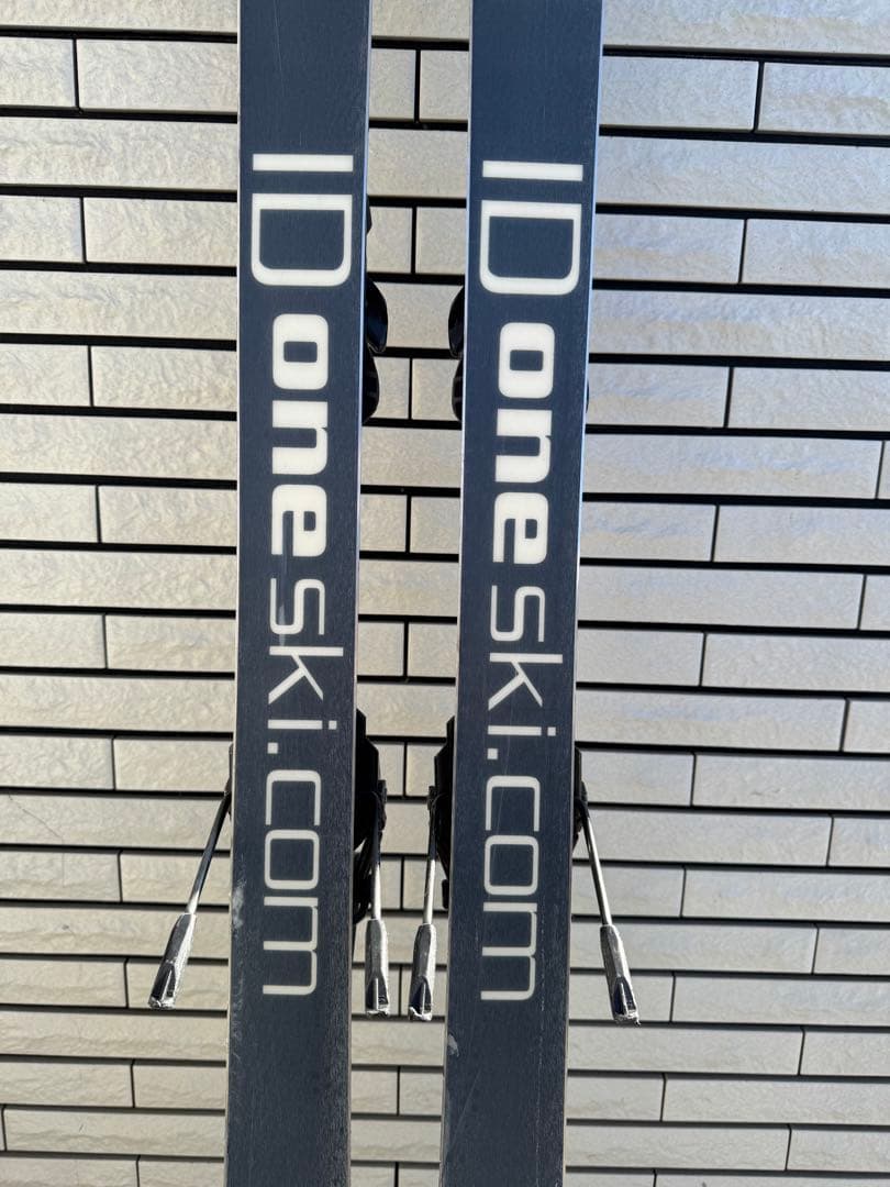 ID ONE MR-S 172cm モーグル LOOK PIVOT15 ルック