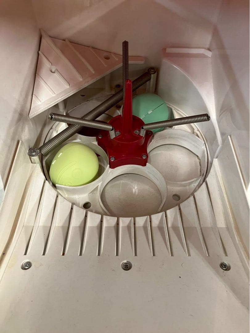 送料込み　激レアスケルトンC-33 カプセルステーション 中古ガチャガチャ本体