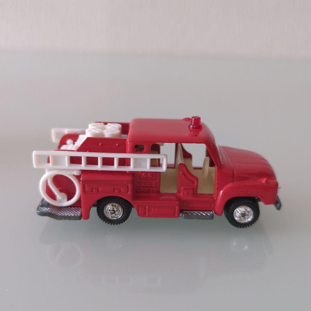 【初期型】黒箱 トミカ いすゞポンプ消防車 色指定箱