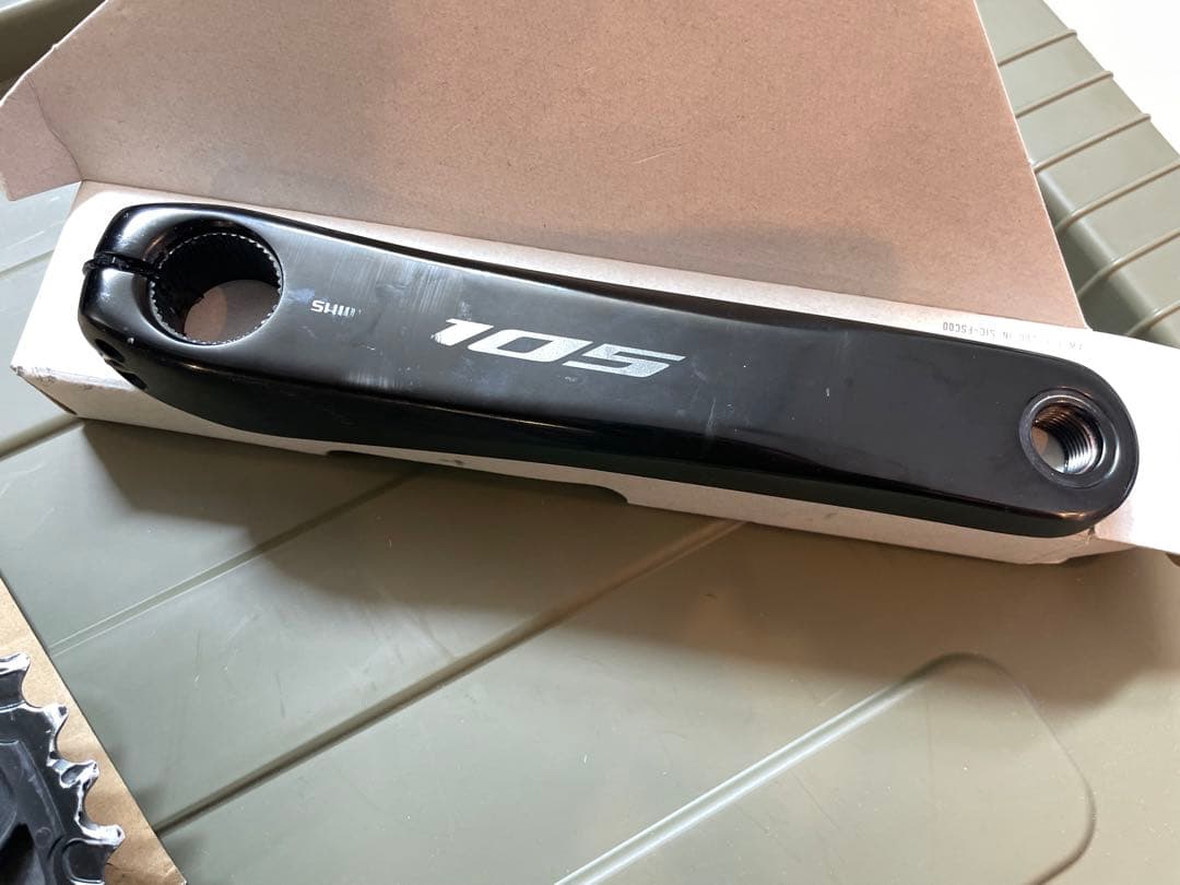 Shimano 105 クランクセット ブラック