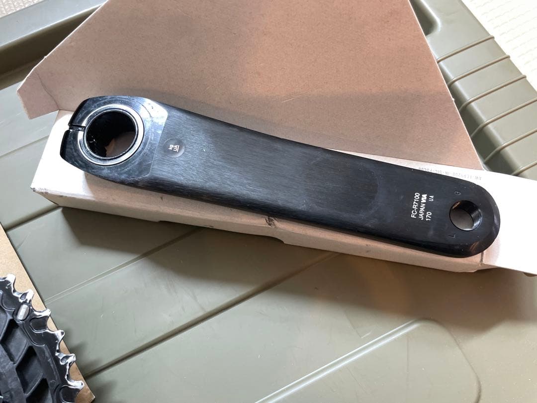 Shimano 105 クランクセット ブラック