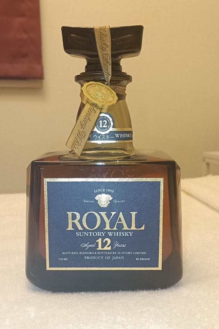 サントリー ローヤル プレミアム 12年 青ラベル 古酒（箱なし）