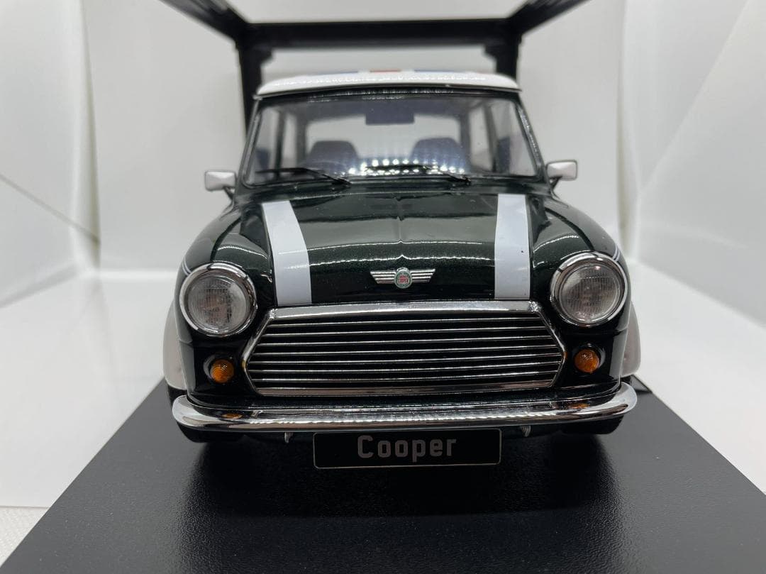 305-038 KK 1/12 ミニ クーパー RHD ブラック