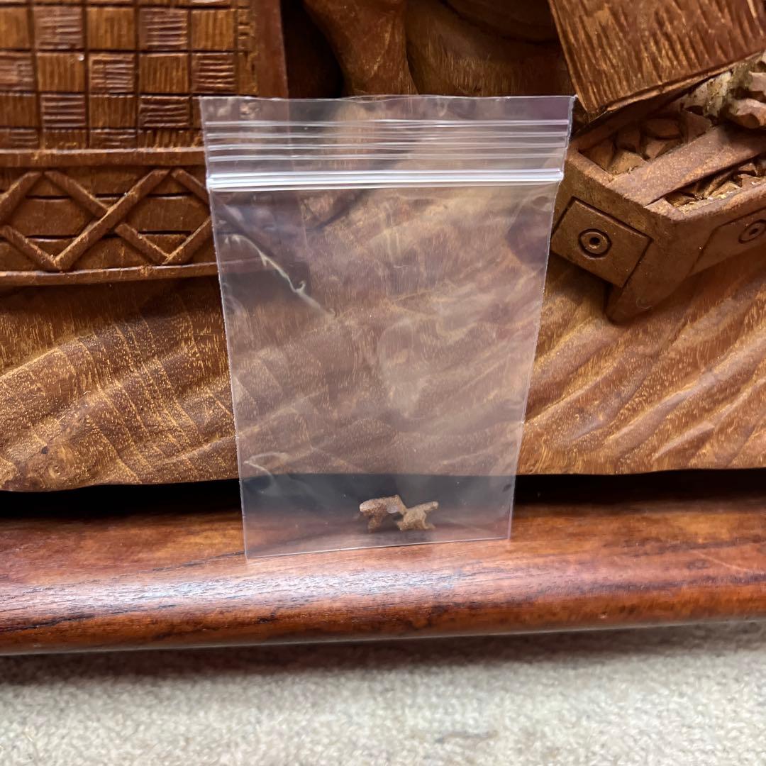 時代　木彫　浮き彫りの額C 約95.5×49.5㎝　東さ8-0131③