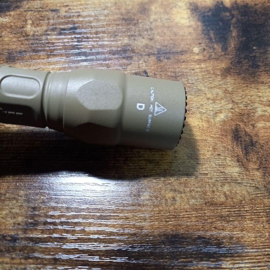 シュアファイア　ライト