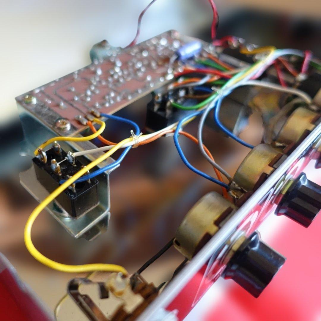 超希少ヴィンテージ「Roland AF-101 Bee Baa」