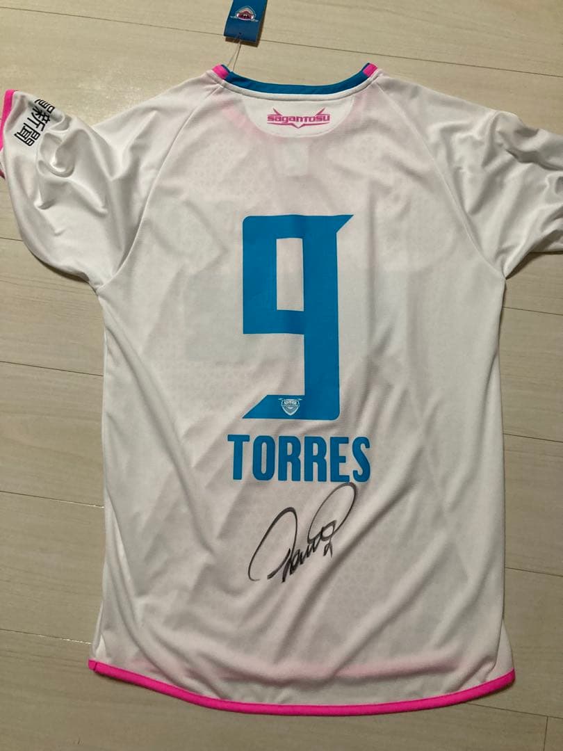 【新品タグ付き】サガン鳥栖2019アウェイユニフォーム9番トーレス 直筆サイン入