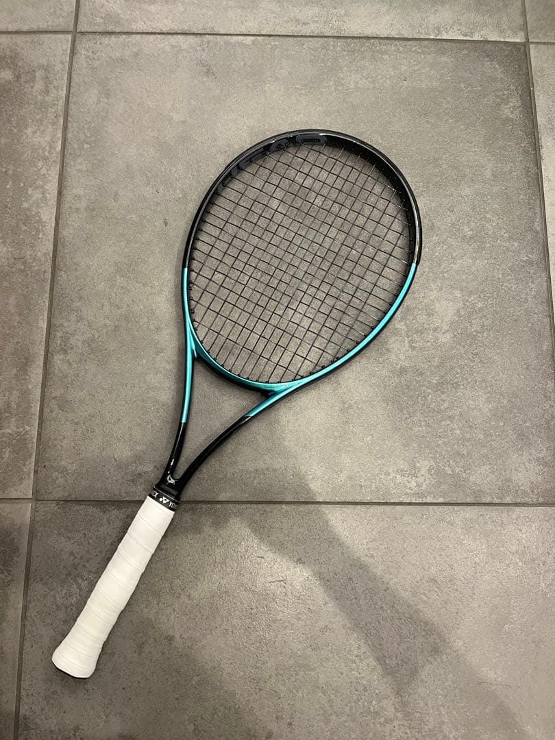 HEAD Gravity tour テニスラケット