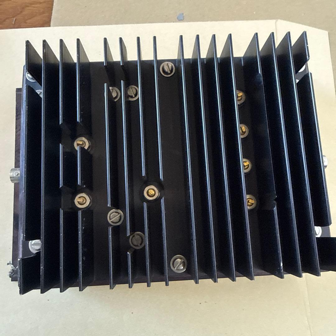 RFパワーアンプ 37db 150kHz-300MHz