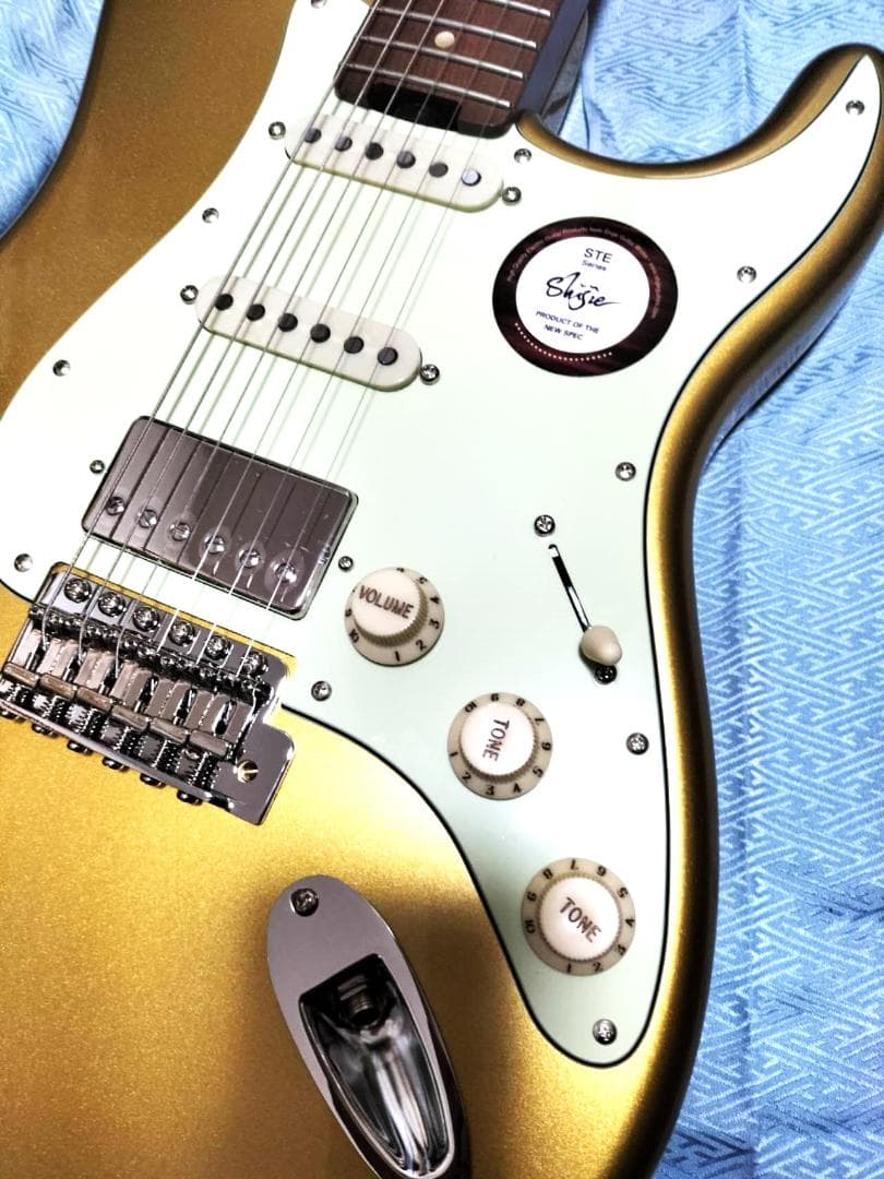 Shijie STE SSH　メタリックゴールド　ハイエンドストラトモデル