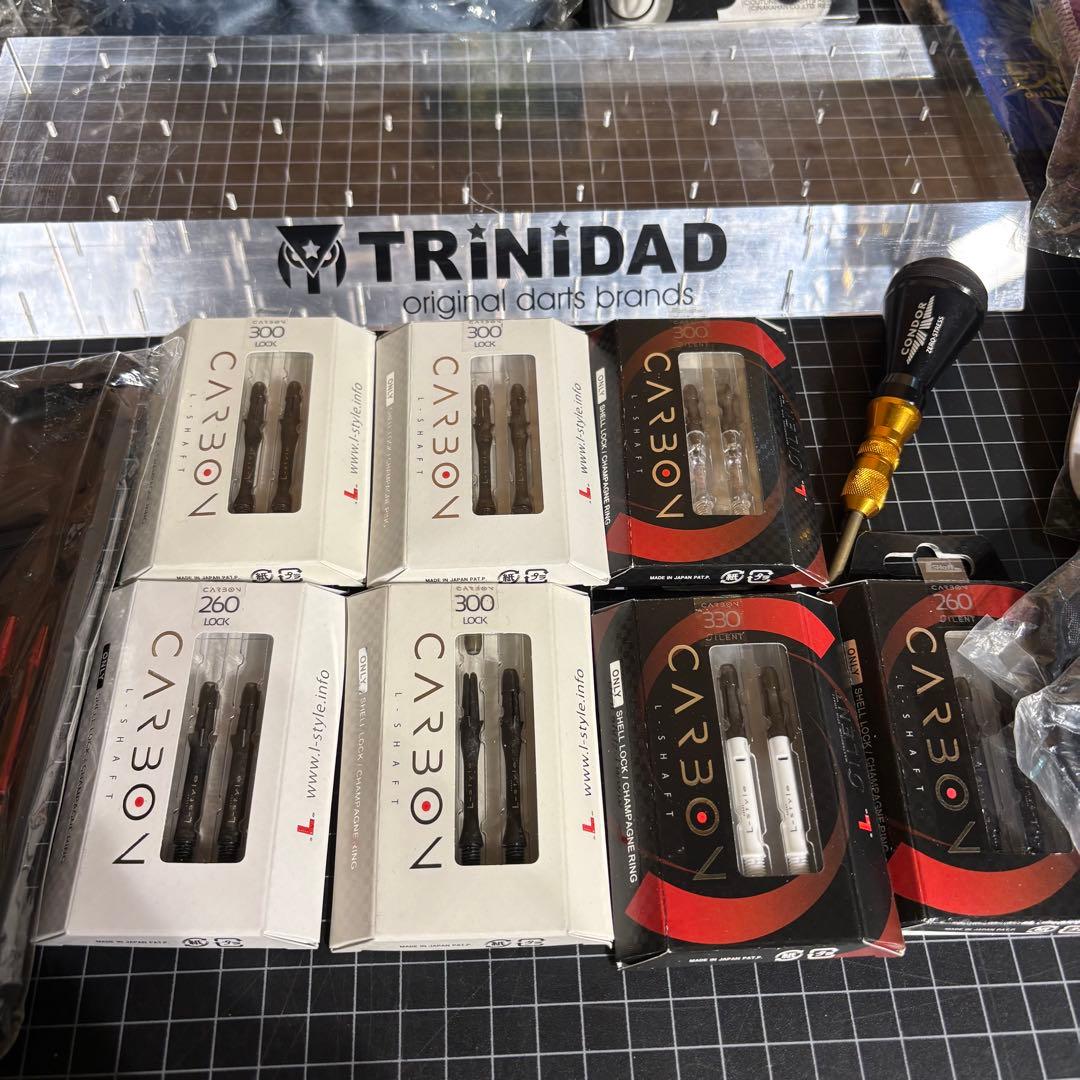 ダーツグッズおまとめ売り