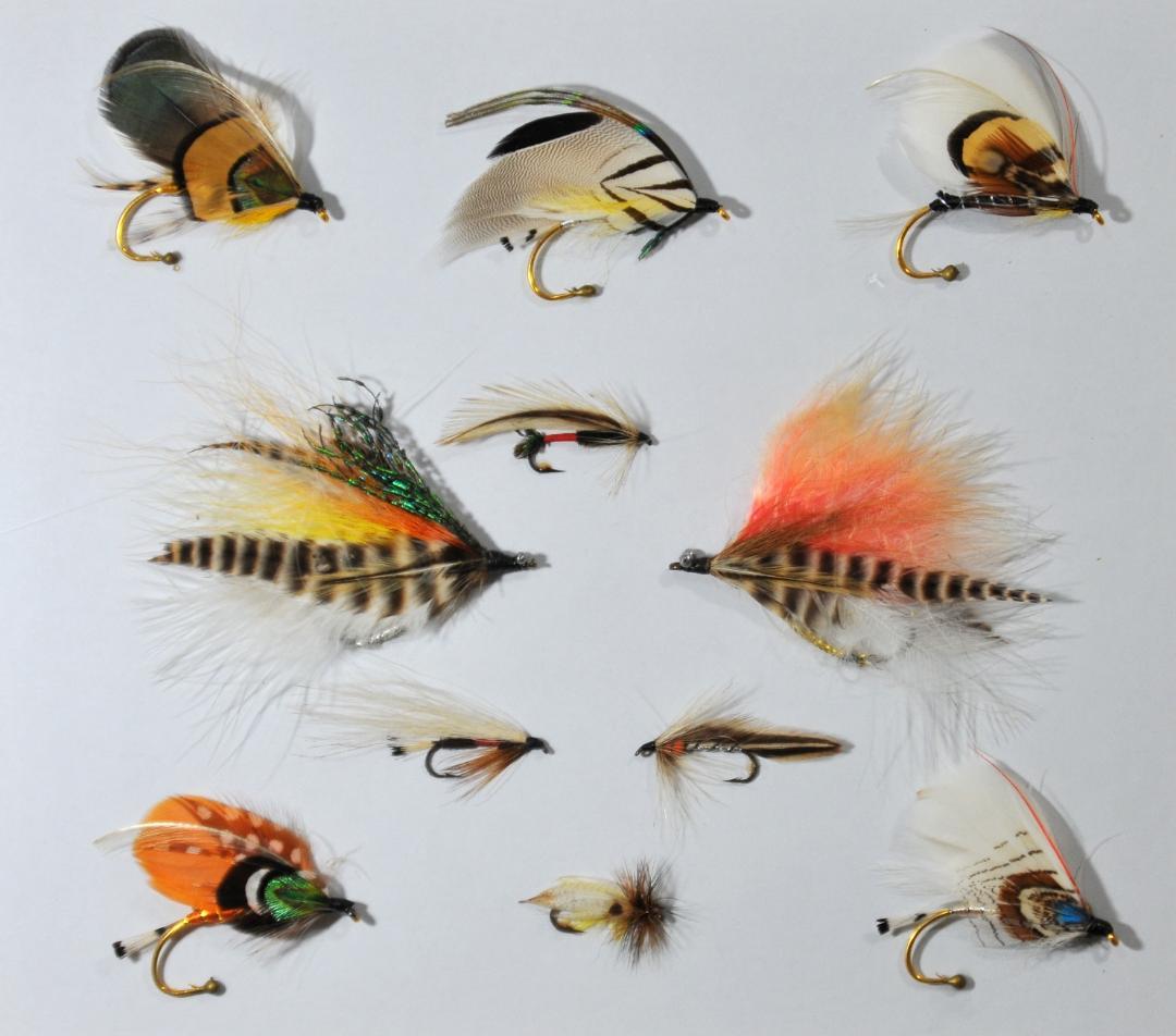 フライブローチ額入り装飾品