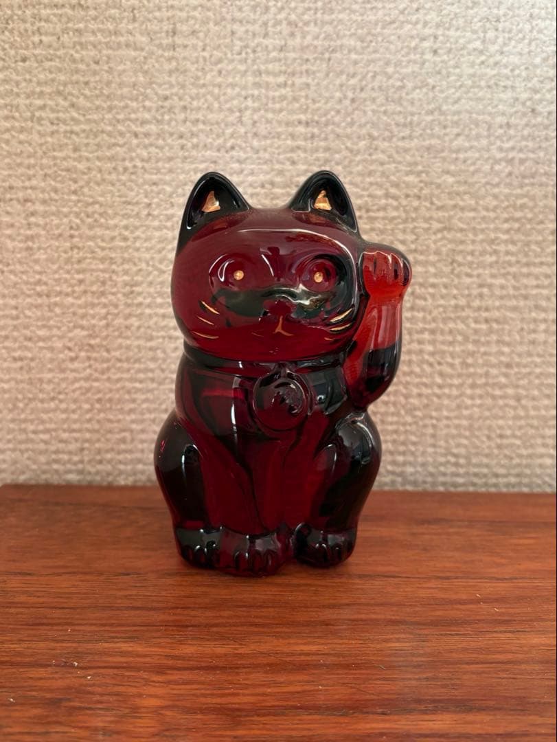 バカラ 招き猫 赤 箱なし